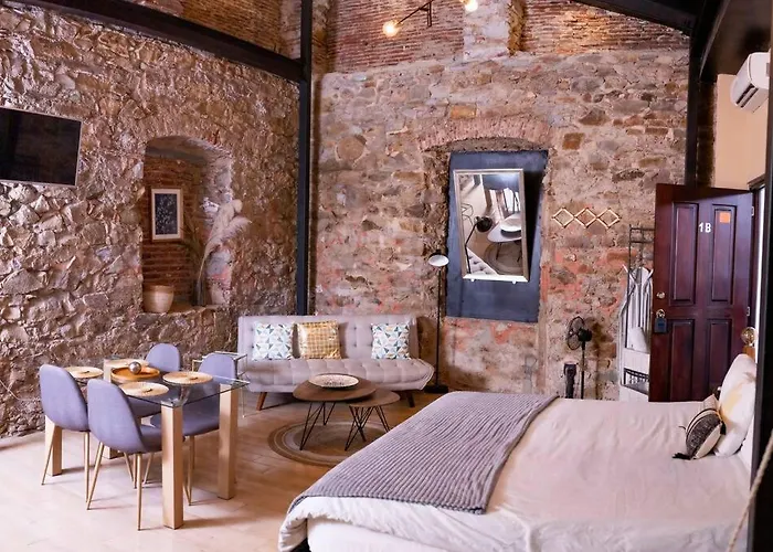 Historical Loft In Santa Ana: The Soul Of Panama